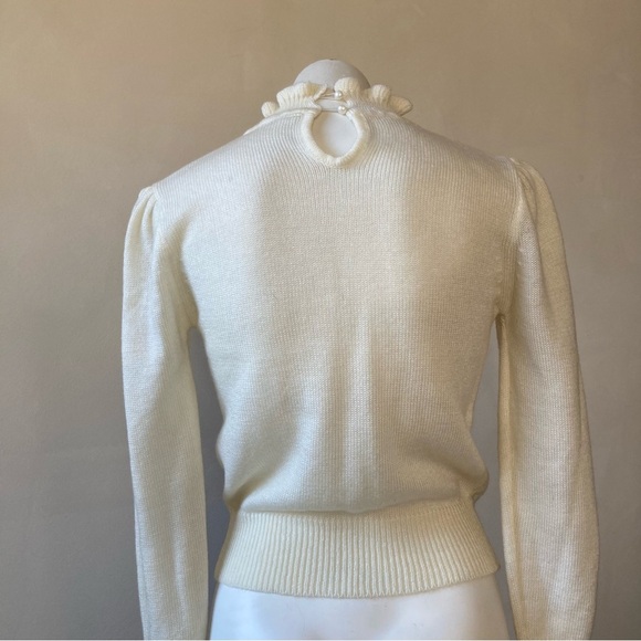 Vintage Cottagecore Coquette Feminine Floral Knit Sweater - Picture 4 of 10